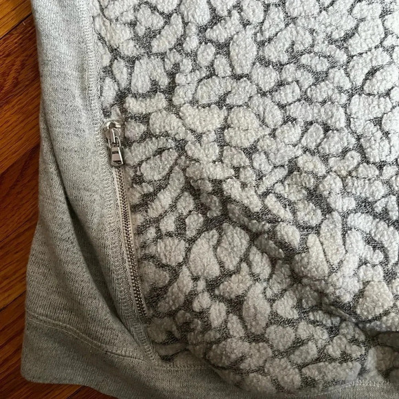 Lou & Grey long sleeve top - Picture 5 of 7